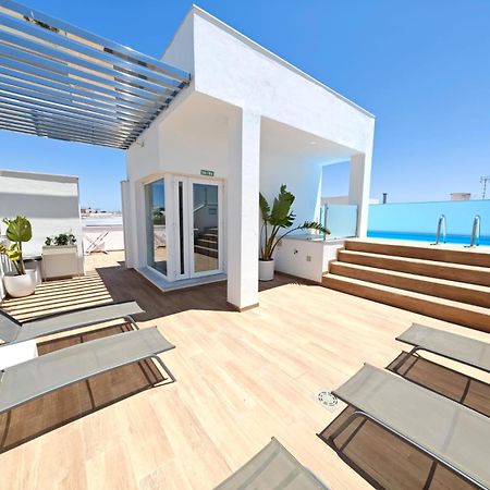 Apartamento Nuevo En Planta Baja A Con Piscina Y Solarium بارباتي المظهر الخارجي الصورة